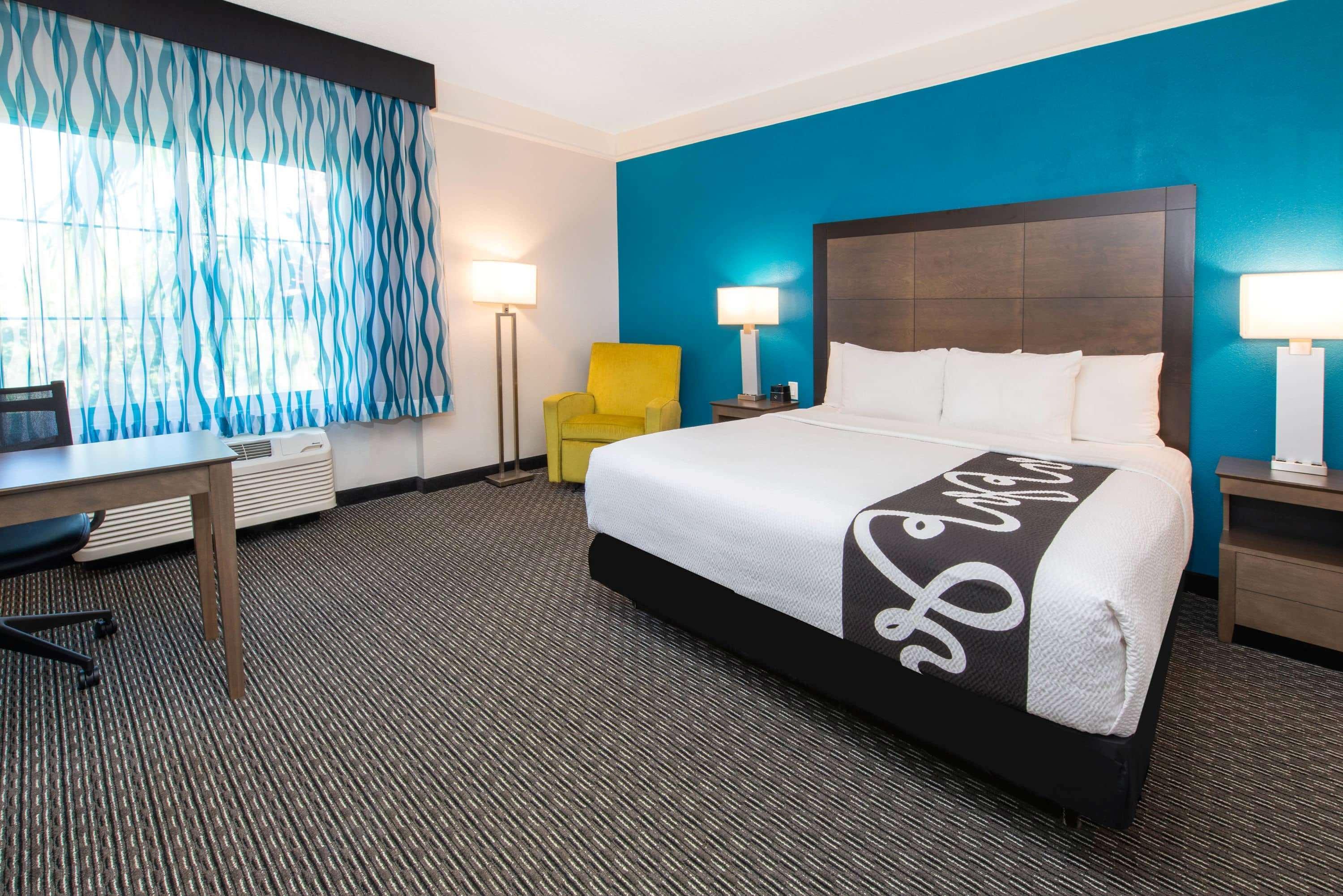 Hotel La Quinta By Wyndham Tampa Regency Park Brandon
