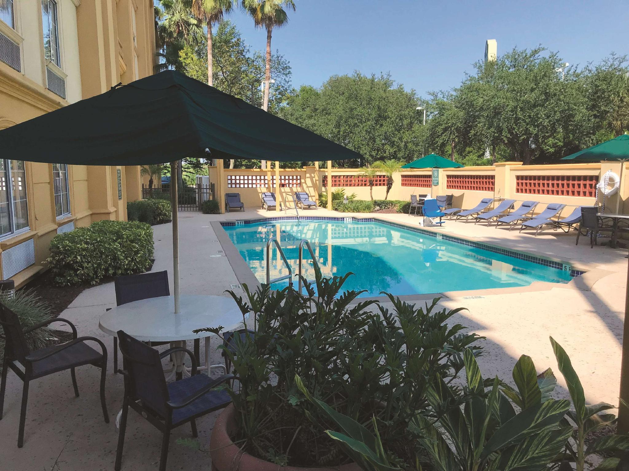 La Quinta By Wyndham Tampa Regency Park 3*