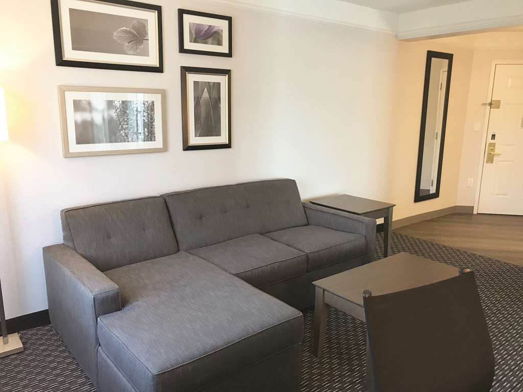 La Quinta By Wyndham Tampa Regency Park 3*